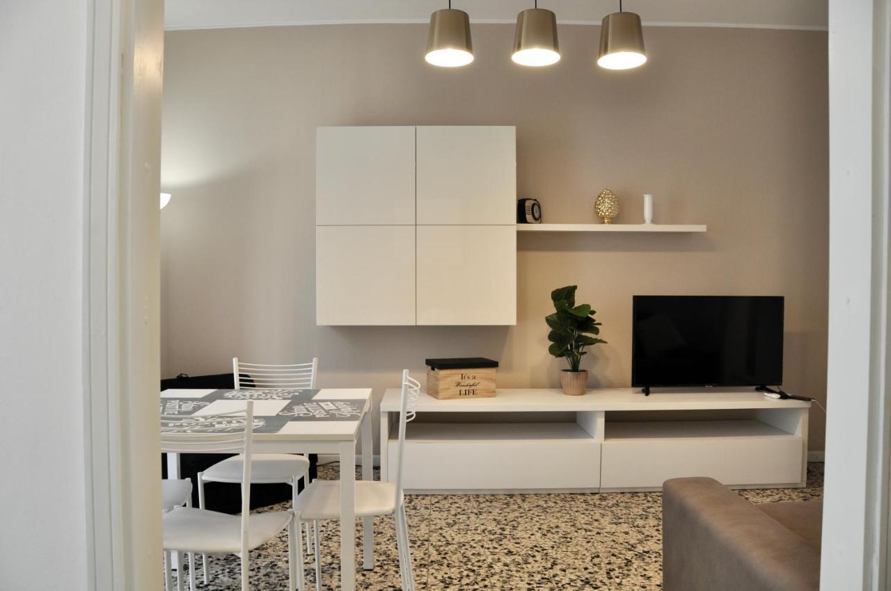 Ferienwohnung M.Aurelio Light Brown Mailand Exterior foto